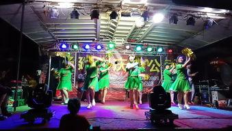 成人街舞和谐广场舞视频,和谐广场舞视频赏析