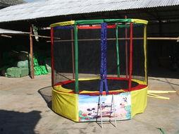 成人节奏蹦蹦床视频,节奏律动人生