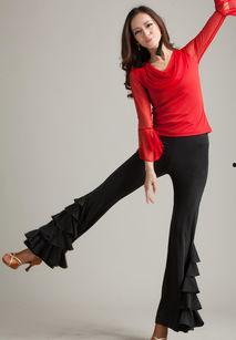 成人舞蹈黑色喇叭裤视频,黑色喇叭裤在成人舞蹈中的魅力演绎