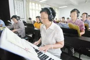 成人怎样弹钢琴视频,跟随视频教程轻松掌握成人钢琴弹奏技巧
